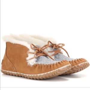 Sorel Out N About Suede moccasins
